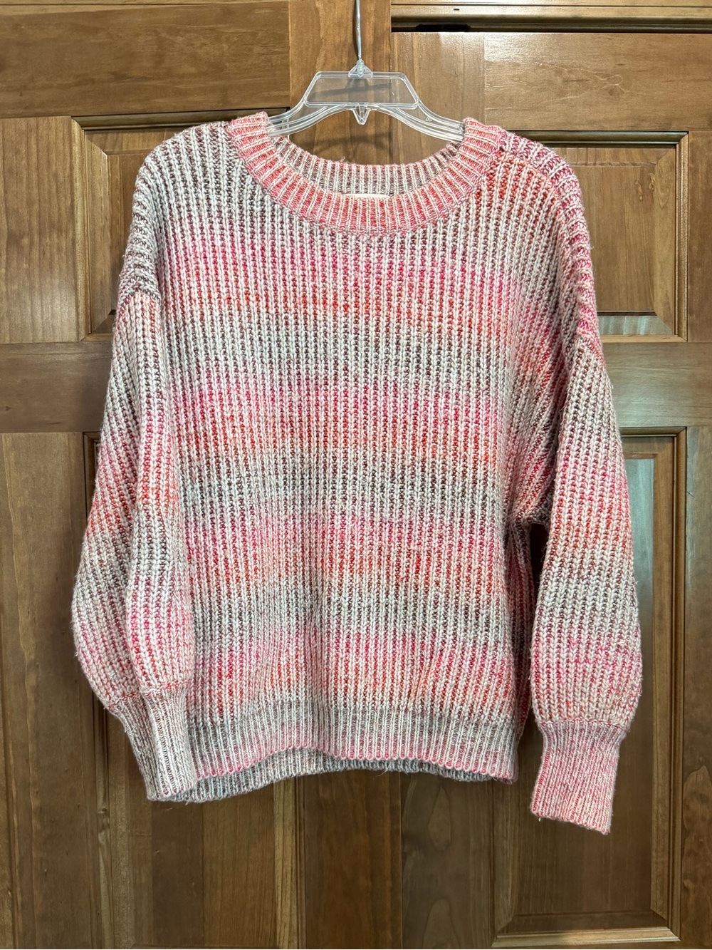 Universal Thread Pink & Cream Balloon Sleeve Cable Knit Crewneck Sweater, Large